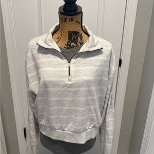 Danskin Heather Gray Zip-Up Top